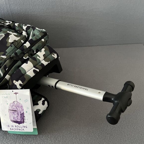 Travelers Club 18-inch Rolling Backpack Camouflage Telescopic handle wheels - Picture 5 of 16